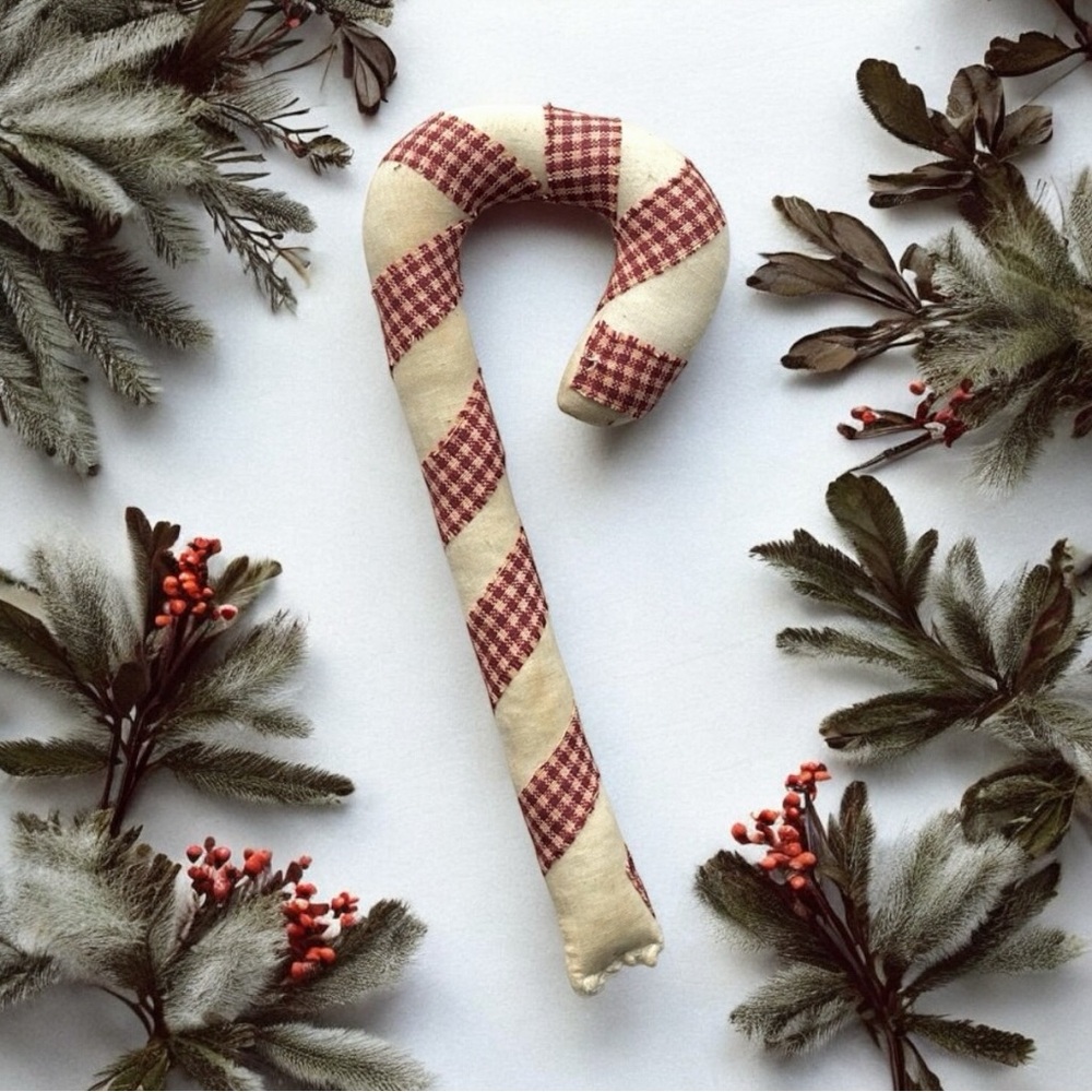 Handcrafted Rustic Christmas Set - Picture 9 of 13